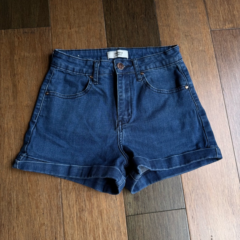 Highwaisted Comfy Jean Shorts